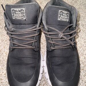 Nike Stefan Janoski Black Athletic Shoes